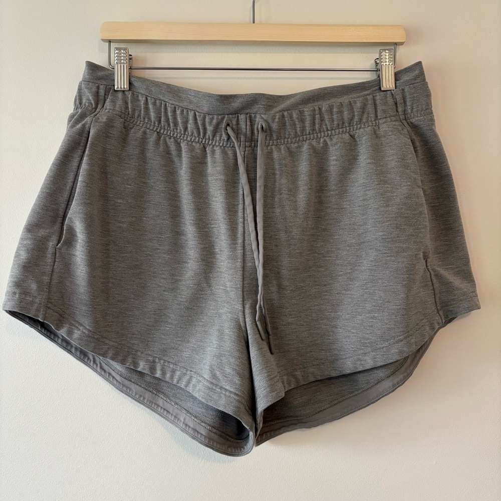 Lululemon Inner Glow Short 3" Modal